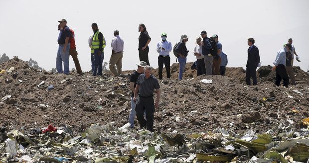 364 lidí mohlo žít? Piloti na závadu Boeingu 737 MAX 8 upozornili rok před tragédií