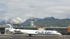 Adria Airways hlásí bankrot a ruší všechny lety. Krach aerolinek se dotkne i Čechů