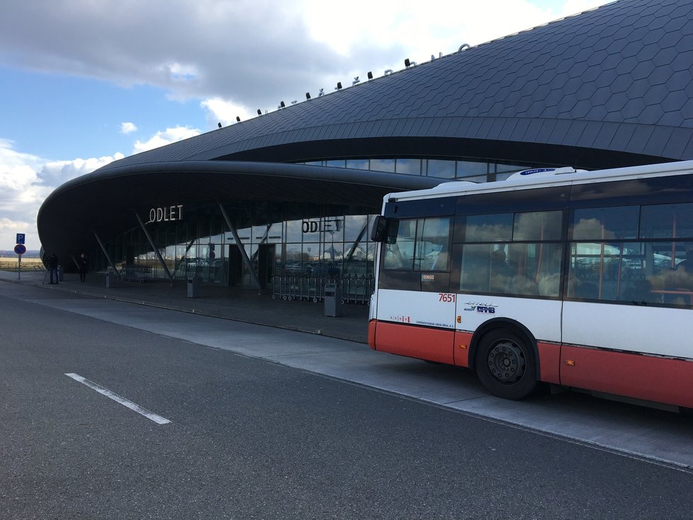 Brněnské letiště je od středy 4. března pro lety z/do Itálie uzavřeno minimálně na 14 dnů.