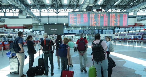 Pražské letiště v roce 2023: 13,6 milionu cestujících a nejžádanější destinace Londýn