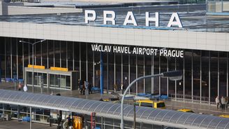 Česko kvůli koronaviru zruší přímé lety do Číny. Zákaz začne platit v neděli