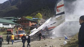 V roce 2019 letoun narazil do helikoptéry na letišti v nepálské Lukle. Zemřelo několik lidí.