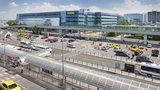 Lufthansa zrušila lety z Prahy i do Prahy: Na letištích v Německu stávkuje personál