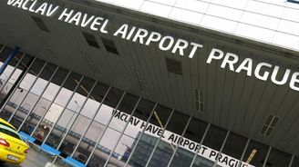 Češi létají stále častěji, pražské letiště odbavilo více cestujících