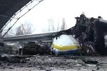 Zničený Antonov AN - 225 na Hostomelském letišti.
