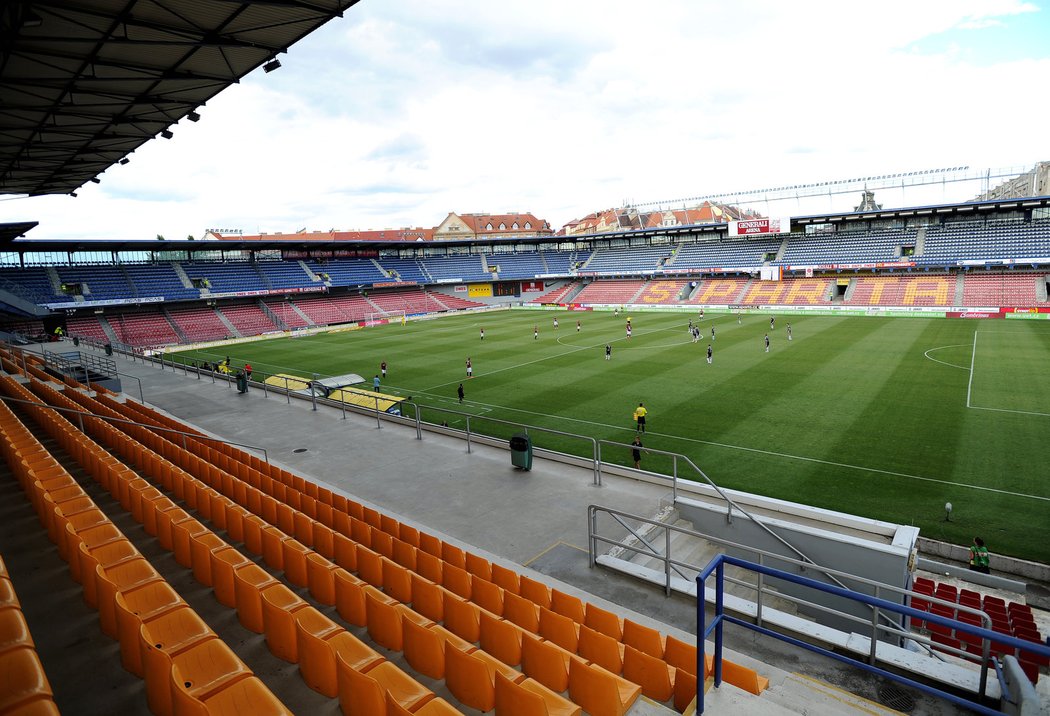 Stadion Sparty má být podle vedení klubu bezpečnější.