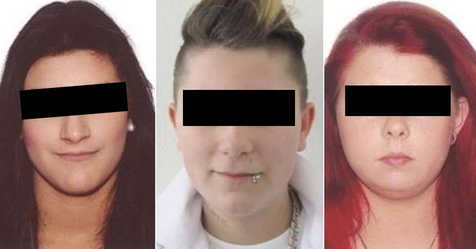 Tři dívky policie obvinila z vraždy a obecného ohrožení.