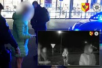 Dvě opilé ženy za volantem: Jedna do policistů málem nacouvala! Situaci si zhoršily úplatkem