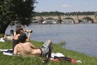 Praha má před sebou poslední letní týden: O víkendu se ochladí až o 10 stupňů