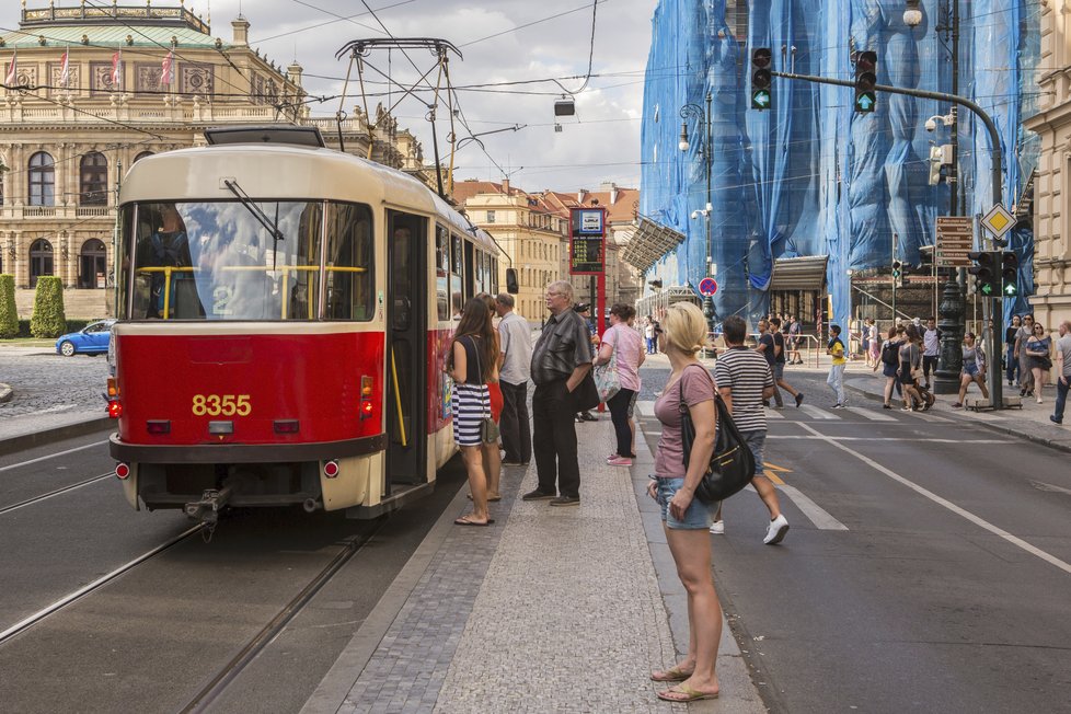 Jen 20% tramvají má klimatizaci