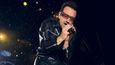 Letošní hvězdy. Bono Vox a skupina U2 byla hlavním lákadlem letošního ročníku festivalu Glastonbury