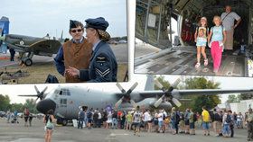 Obří letoun C-130 lákal návštěvníky i do svých útrob!