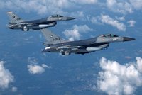 Ruská raketa nad polským nebem! Vzlétly i spojenecké stíhačky F-16