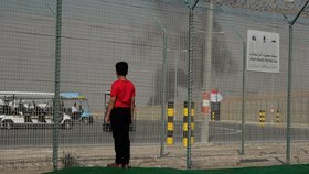 Havárie stíhacího letounu na dubajském veletrhu letectví