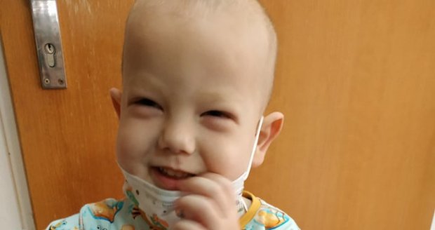 V březnu 2021 byla Honzíkovi diagnostikována akutní lymfoblastická leukémie v dětské nemocnici v Brně.