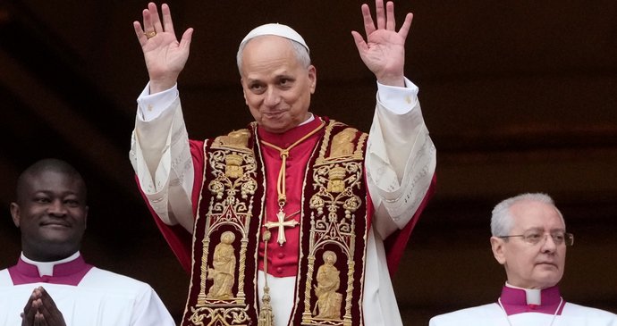 Papež Lev XIV. vystoupil s poselstvím Urbi et Orbi (25.12.2025)