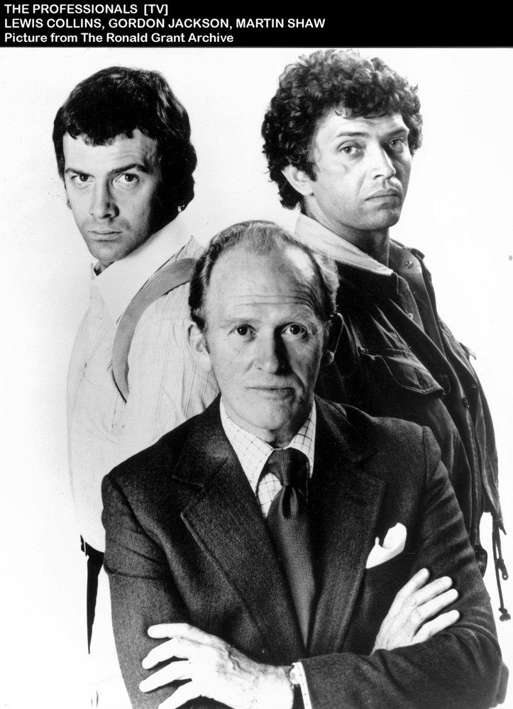Slavné trio ze seriálu Profesionálové: Bodie, Doyle a Cowley.