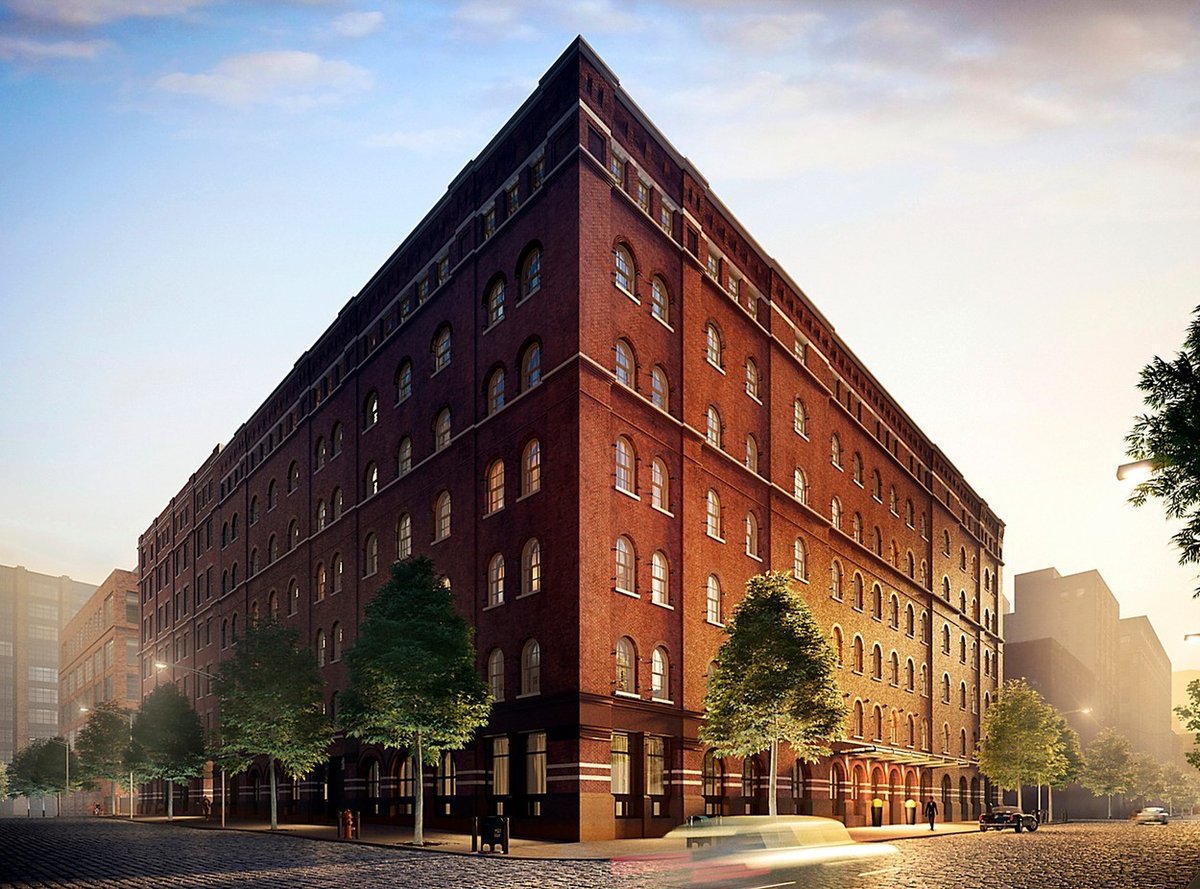 Lewis Hamilton prodal luxusní penthouse na Greenwich Street v New Yorku.