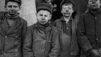 Děti uhelných dolů: Série fotografií, která vyburcovala Ameriku Děti uhelných dolů: Série fotografií, která vyburcovala Ameriku