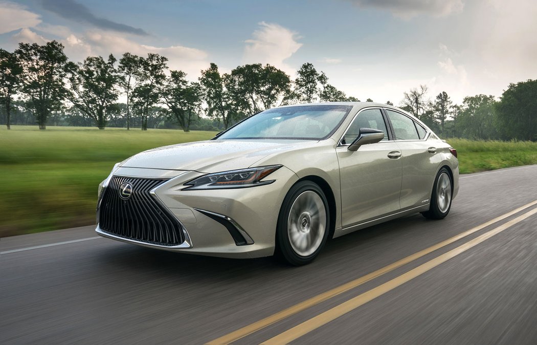 Lexus ES