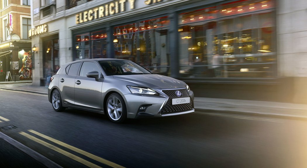 Lexus CT 200h