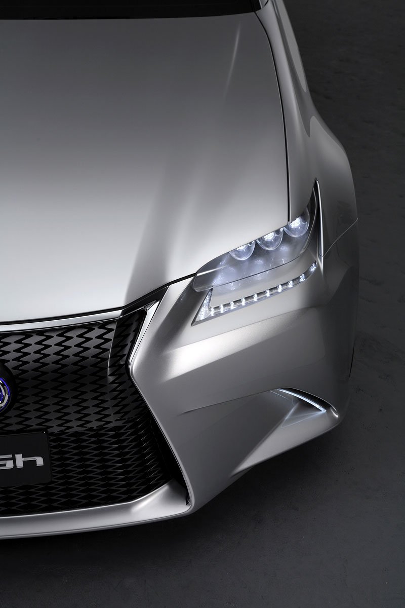 Lexus LF-Gh