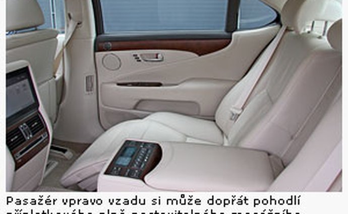 lexus hybrid luxusni testy