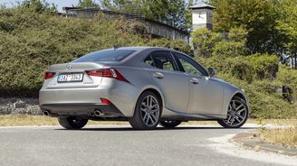 Lexus IS 200t Lexus IS 200t