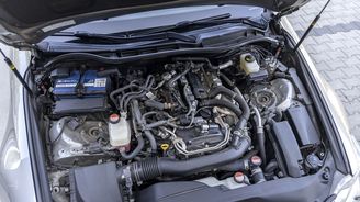 Lexus IS 200t Lexus IS 200t