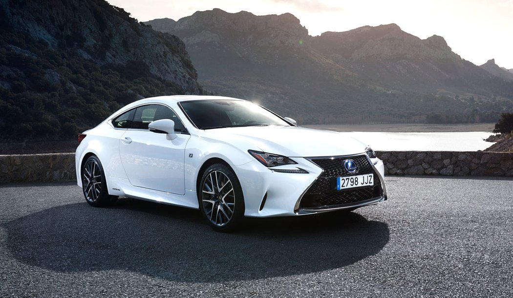 Lexus RC