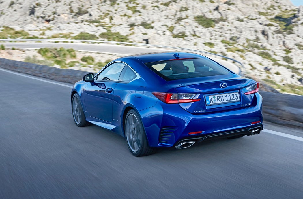 Lexus RC