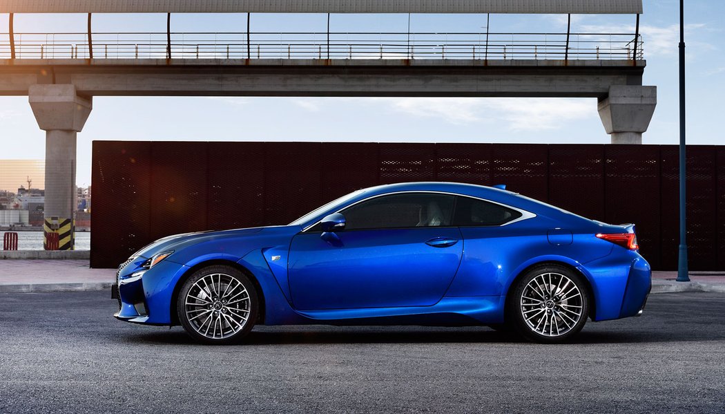 Lexus RC