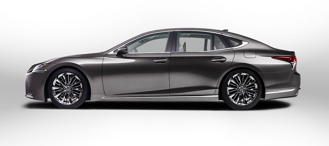 Lexus LS