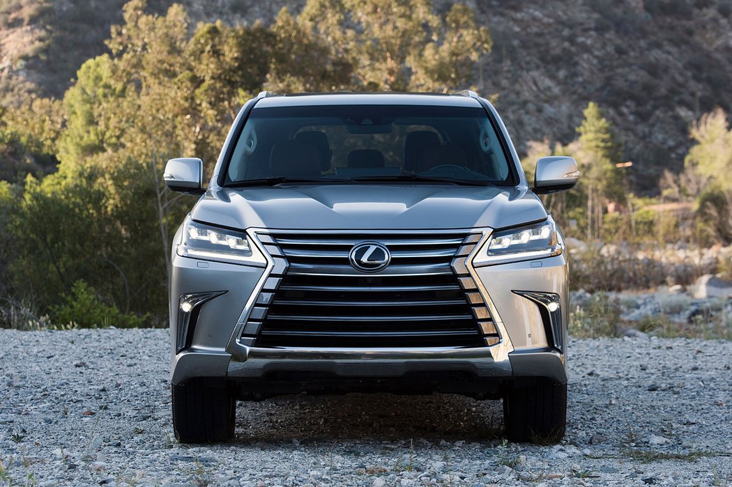 Lexus LX