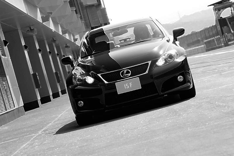 Lexus IS