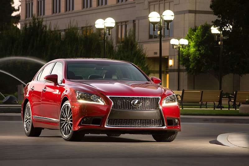 Lexus LS 460 F Sport