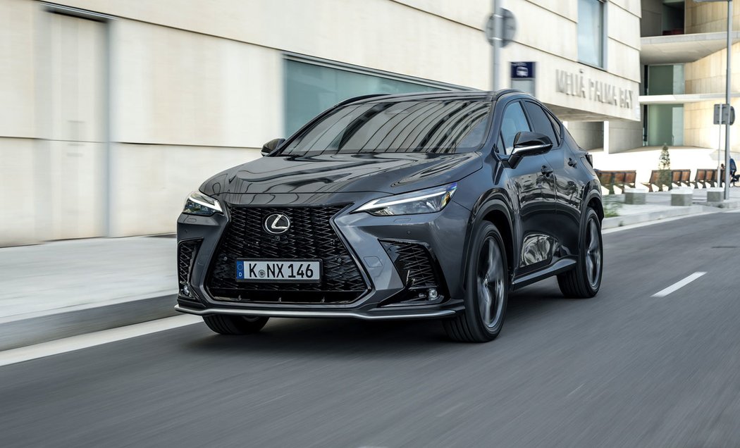 Lexus NX 450h+