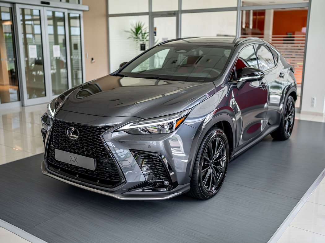 Lexus NX