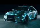 Video: Lexus IS Hybrid na virtuální světelné trati