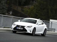 Lexus RC 200t 