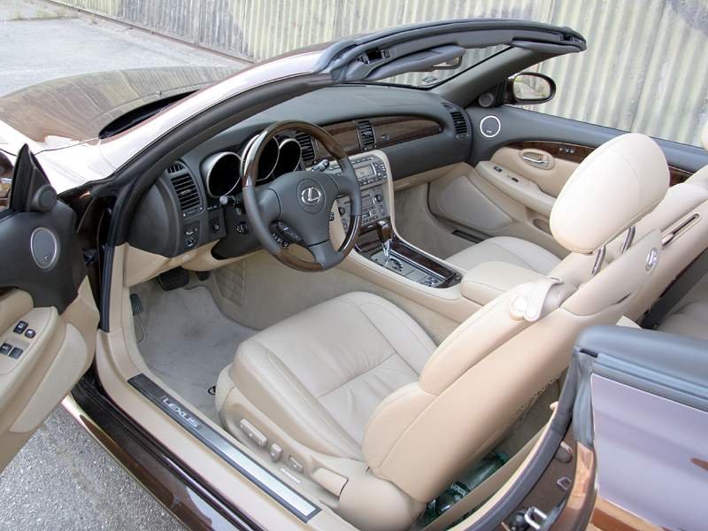 Lexus SC430