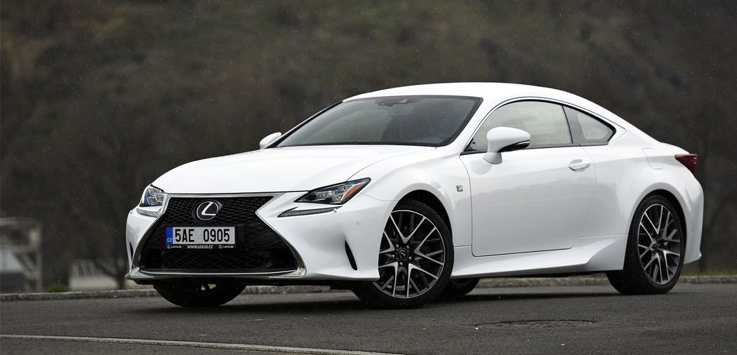 Lexus RC