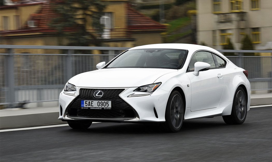 Lexus RC