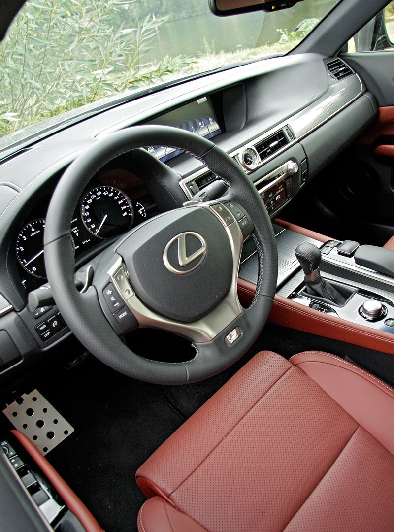 Lexus GS