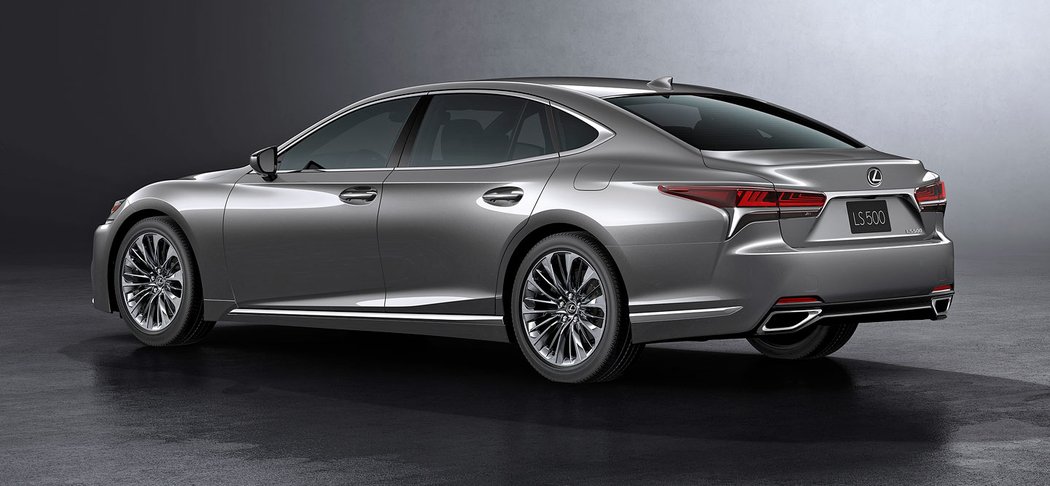 Lexus LS