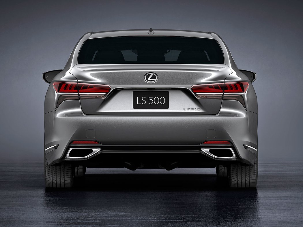 Lexus LS