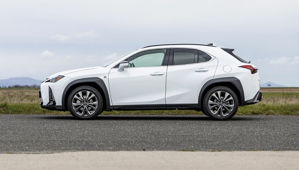 Lexus UX 250h