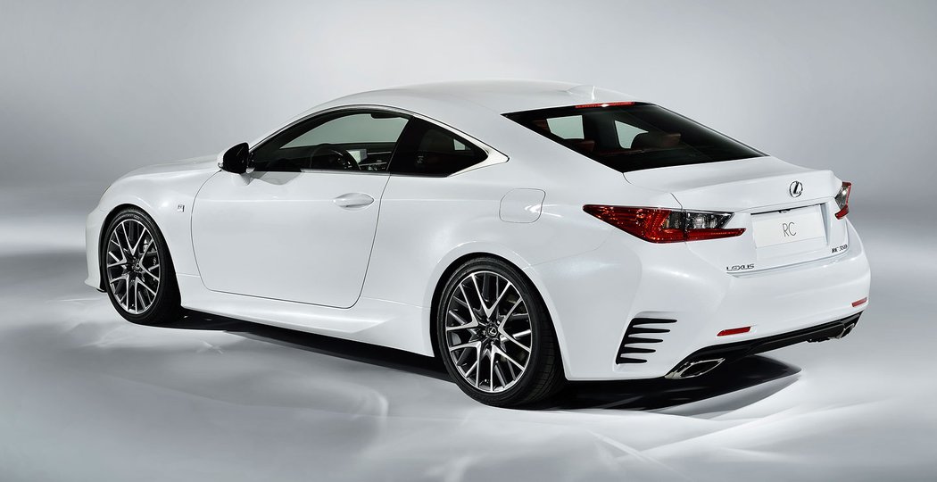 Lexus RC