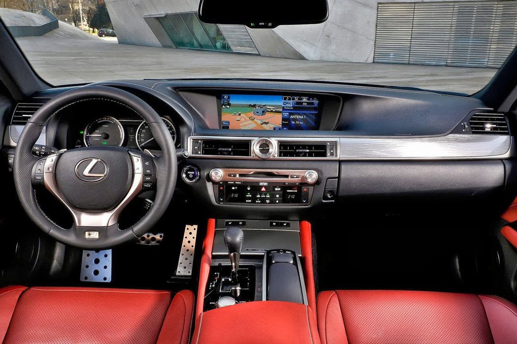 Lexus GS