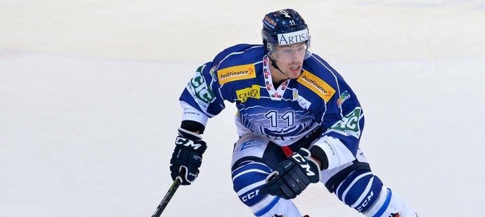 Útočník HC Ambrí-Piotta Lukáš Lhoták je momentálně jediným českým hokejistou v nejvyšší švýcarské lize